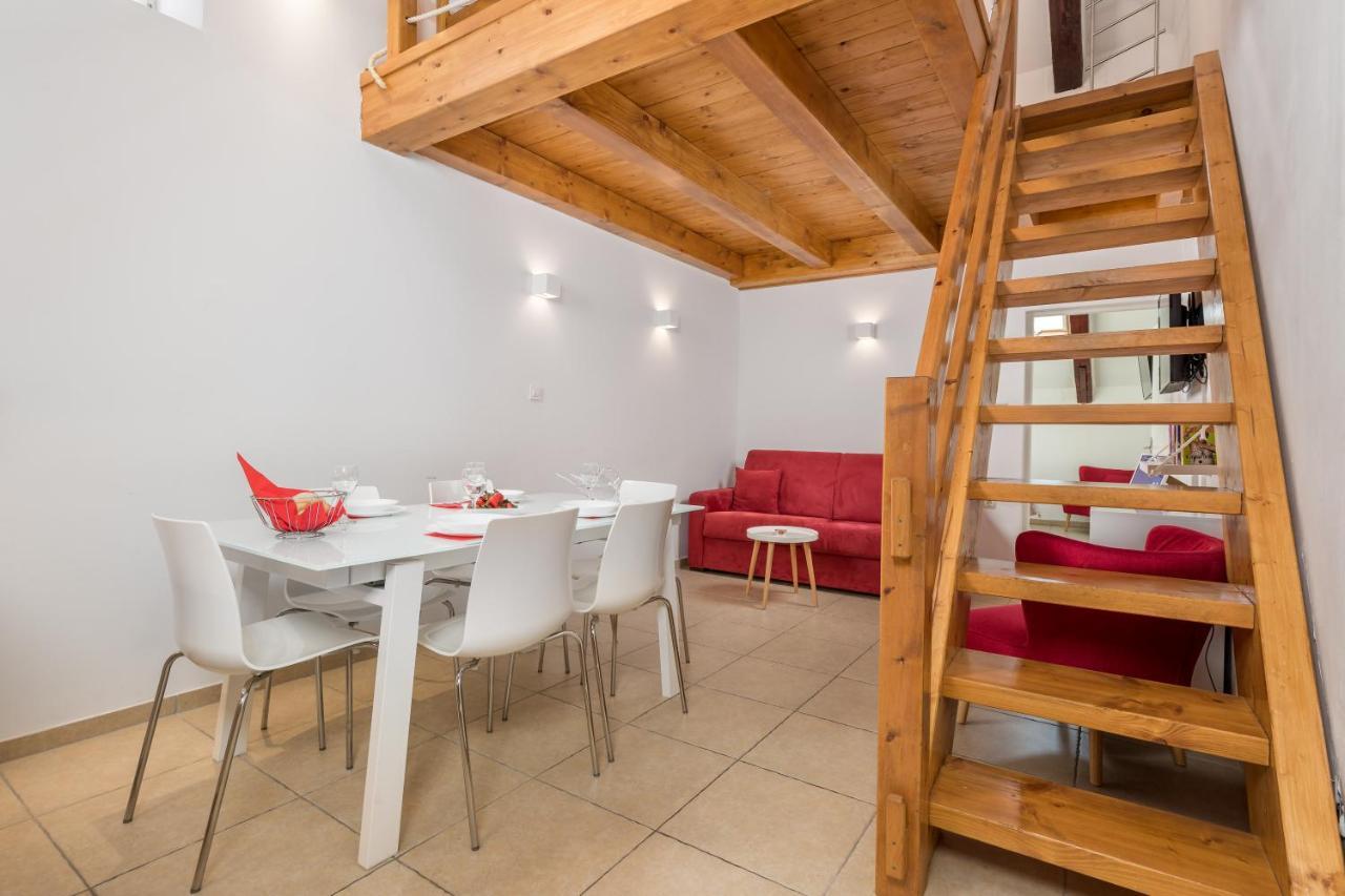 Apartamento The Heart And Soul Of Rijeka Exterior foto